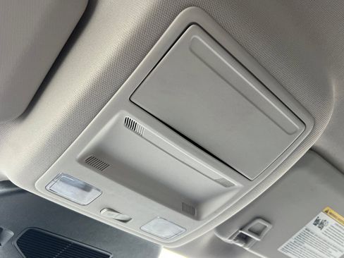 Used 2024 Ford Escape Active image 23