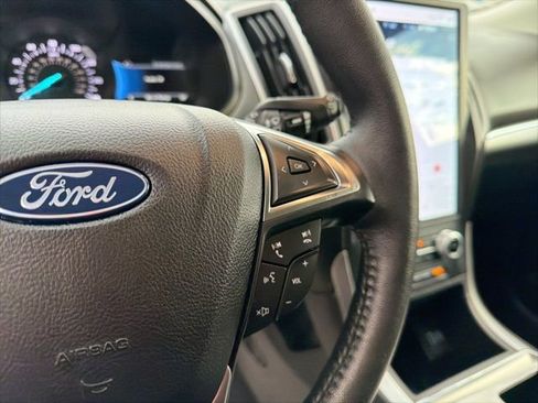 Certified 2022 Ford Edge SEL w/ Convenience Package image 28