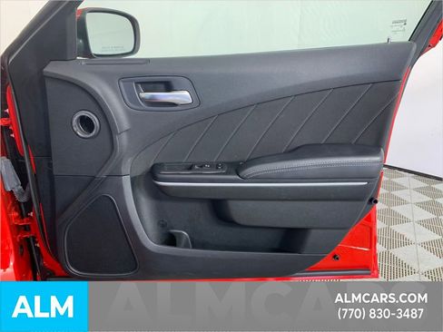 Used 2022 Dodge Charger SXT image 33