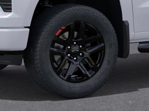 New 2026 Chevrolet Silverado 1500 RST w/ Redline Edition AWD/4WD image 9