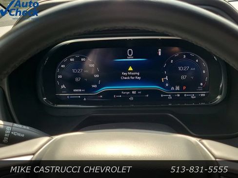 Used 2024 Chevrolet Tahoe Premier AWD/4WD image 12