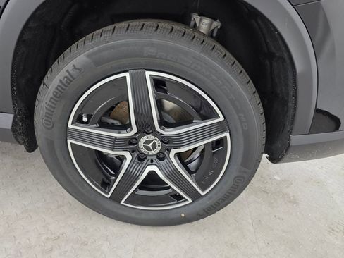 New 2026 Mercedes-Benz GLC 300 image 12