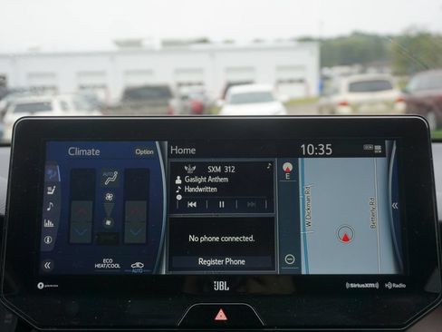 Used 2022 Toyota Venza Limited AWD/4WD image 14
