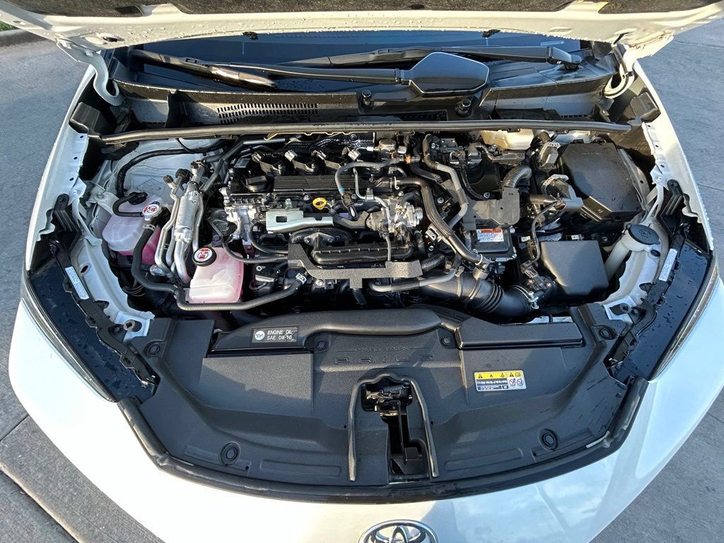 Used 2024 Toyota Prius Prime FWD image 35