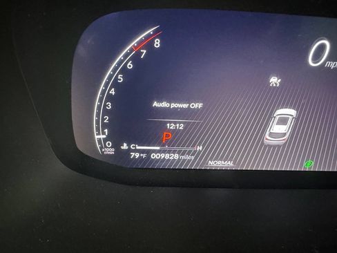 Used 2025 Acura MDX w/ Technology Package AWD/4WD image 4