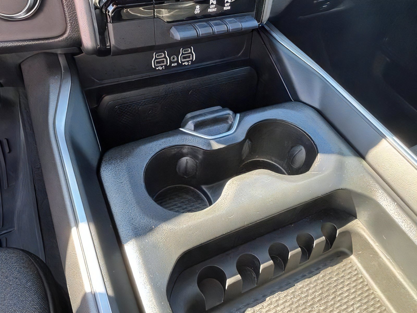 Used 2025 RAM 1500 Big Horn AWD/4WD image 14