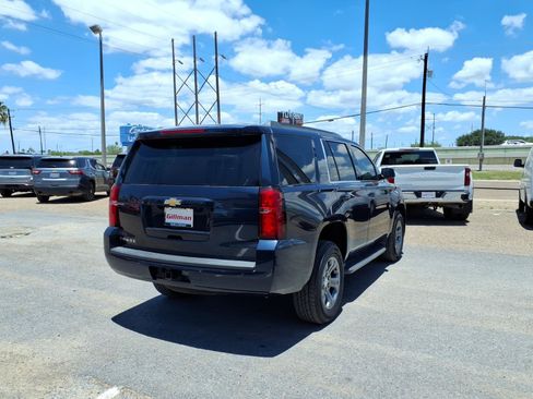 Used 2018 Chevrolet Tahoe LS RWD image 8