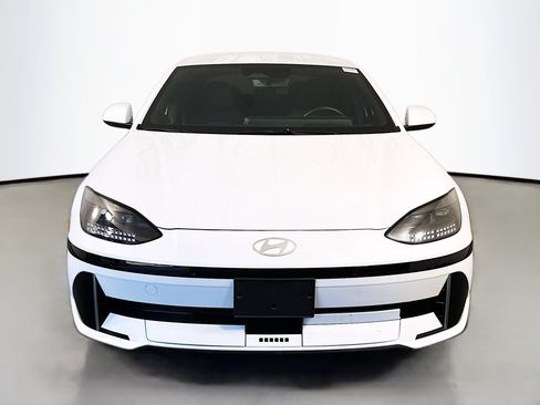 Used 2023 Hyundai Ioniq 6 SEL w/ Cargo Package image 2