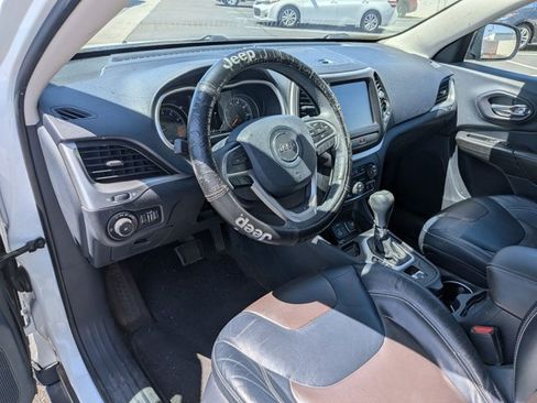 Used 2015 Jeep Cherokee Limited w/ Trailer Tow Group FWD image 6