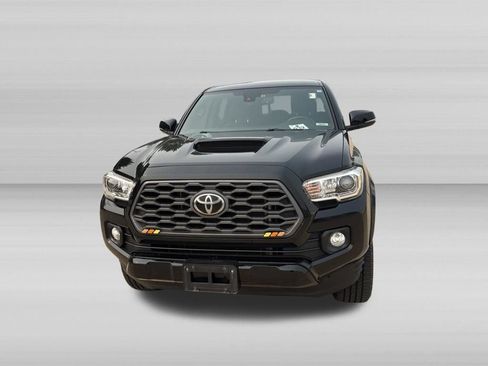 Used 2021 Toyota Tacoma TRD Sport AWD/4WD image 9