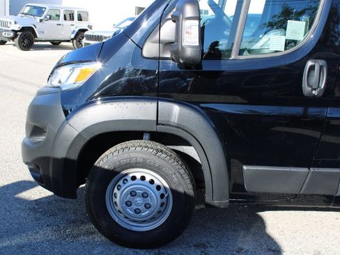 Used 2025 RAM ProMaster 2500 w/ Cold Weather Group image 7