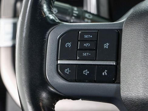 Used 2023 Ford F250 Lariat w/ Sport Appearance Package AWD/4WD image 14