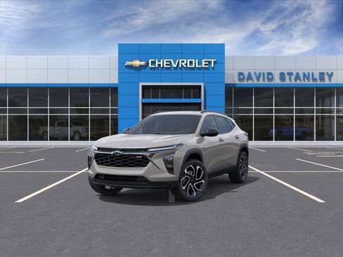 New 2026 Chevrolet Trax RS w/ Sunroof Package FWD image 25