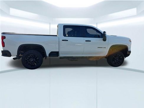 Used 2024 Chevrolet Silverado 2500 Custom w/ Custom Convenience Package AWD/4WD image 33