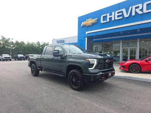 New 2026 Chevrolet Silverado 2500 LT w/ Trail Boss Package AWD/4WD image 1