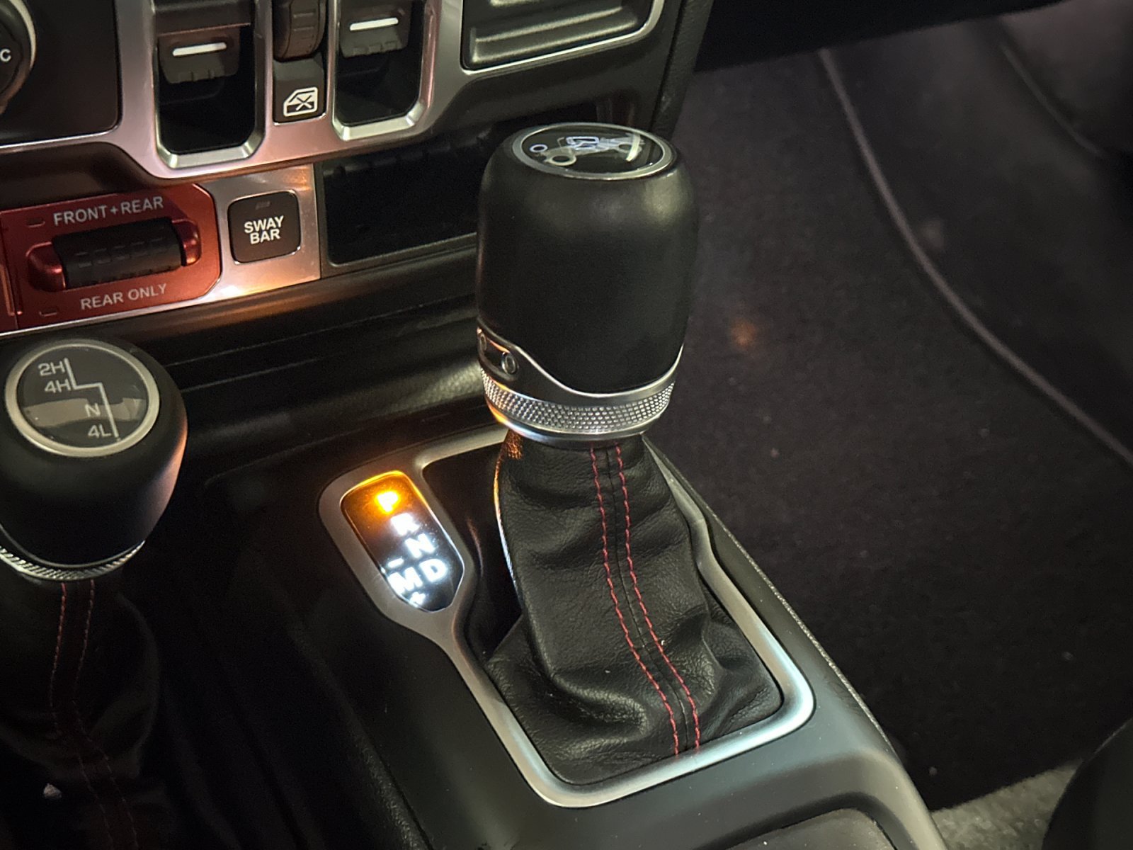 Used 2018 Jeep Wrangler Unlimited Rubicon AWD/4WD image 20