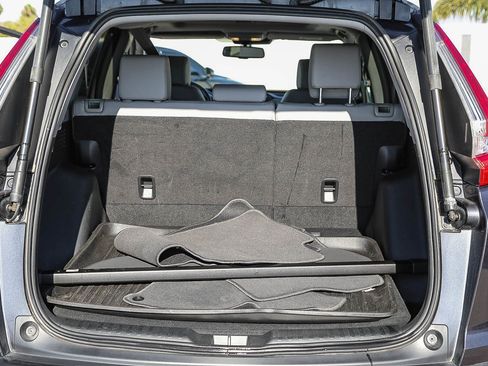 Used 2018 Honda CR-V Touring image 25