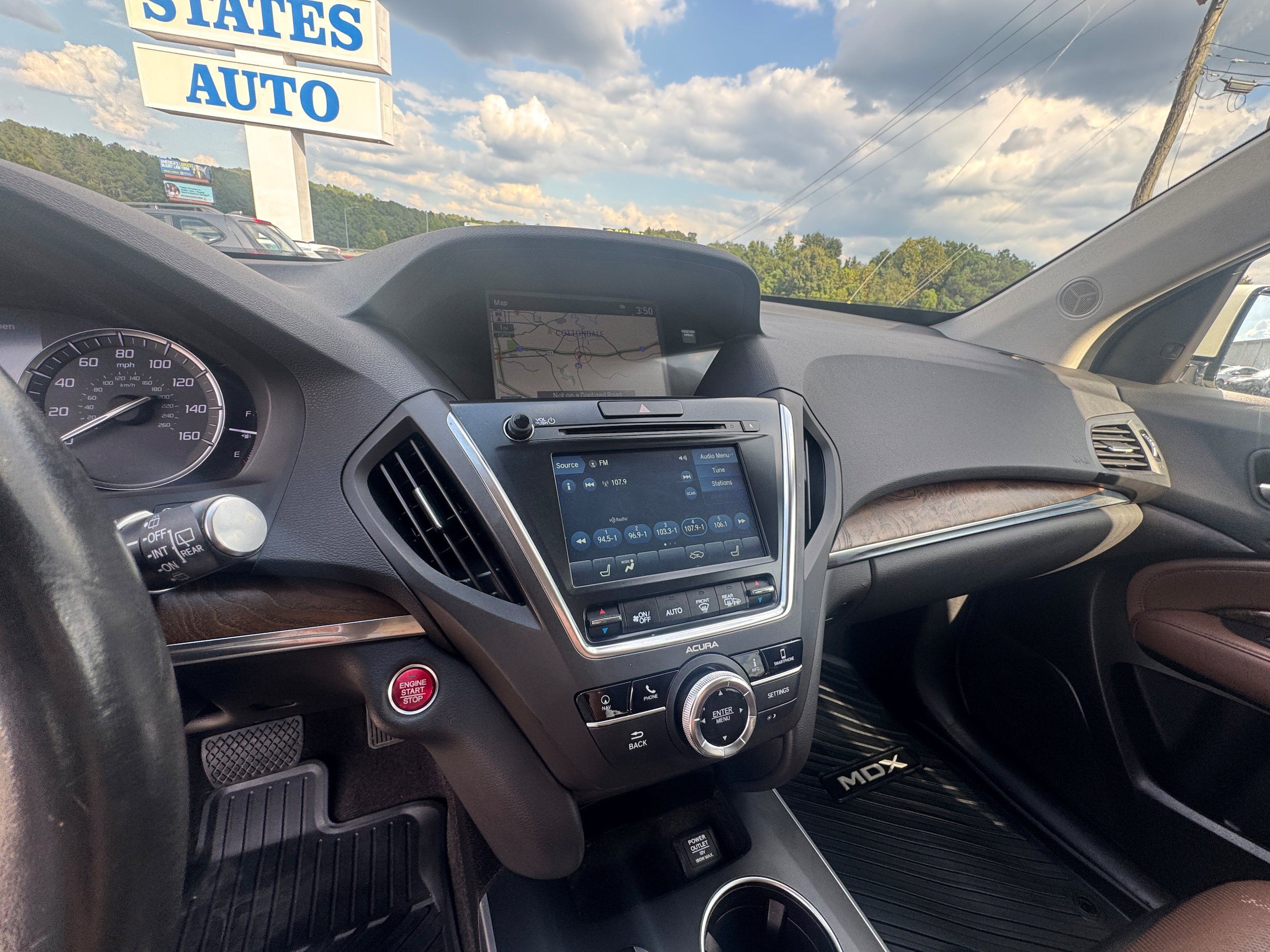 Used 2019 Acura MDX w/ Technology Package AWD/4WD image 17