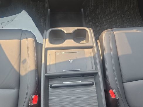 Used 2026 Honda Odyssey EX-L image 17