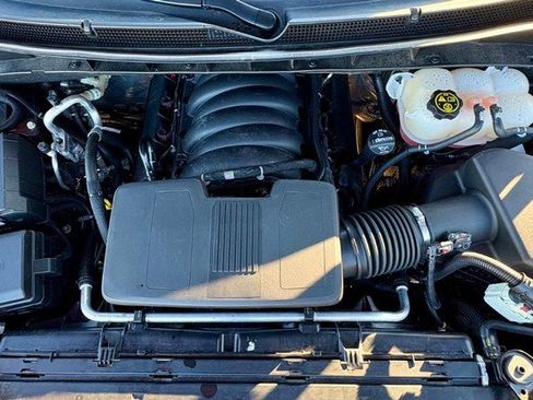 Used 2023 Cadillac Escalade Sport Platinum image 11