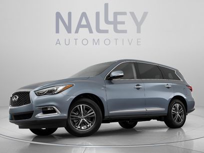 Used 2017 INFINITI QX60 FWD w/ Deluxe Technology Package