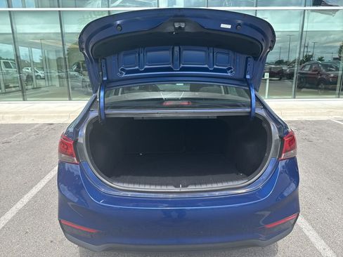 Certified 2022 Hyundai Accent SE image 13