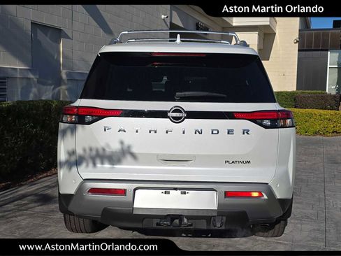 Used 2025 Nissan Pathfinder Platinum w/ Cargo Package image 5