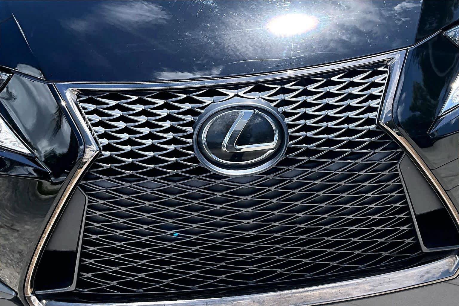 Used 2020 Lexus IS 300 F Sport w/ Blackline Edition RWD image 30