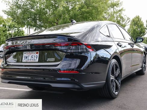 Used 2024 Honda Accord Sport image 6