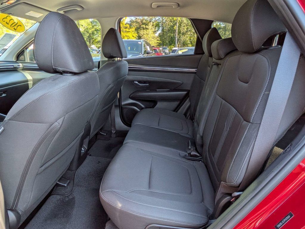 Certified 2023 Hyundai Tucson SEL AWD/4WD image 19