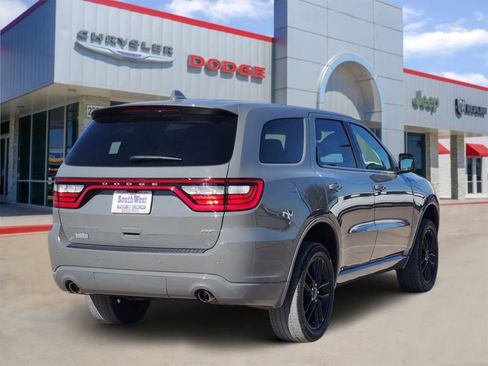 Used 2022 Dodge Durango GT image 5