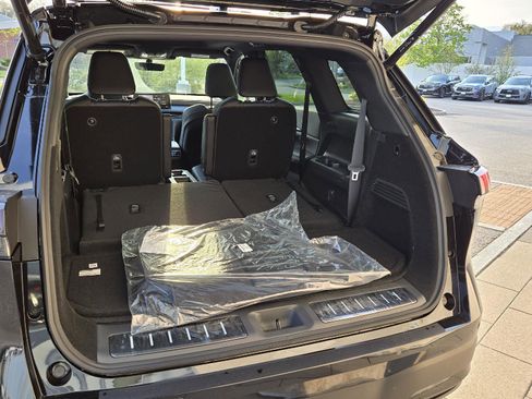 New 2027 INFINITI QX60 Sport w/ Dark Cargo Package AWD/4WD image 19