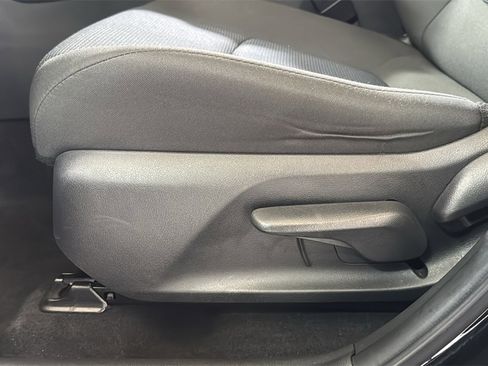 Certified 2023 Toyota RAV4 LE image 14