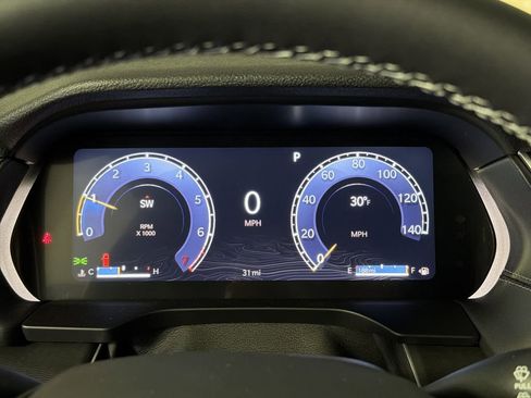 New 2025 Jeep Grand Cherokee L Altitude image 17