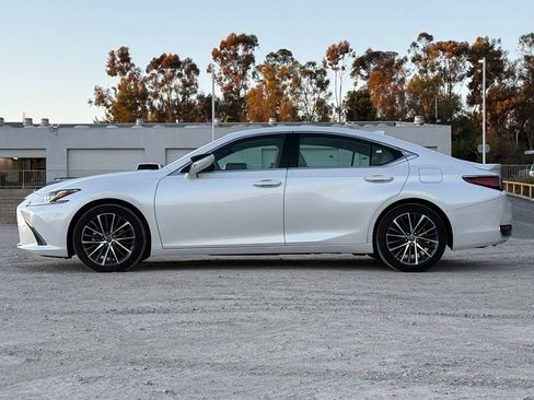 Used 2023 Lexus ES 300h w/ Premium Package FWD image 4