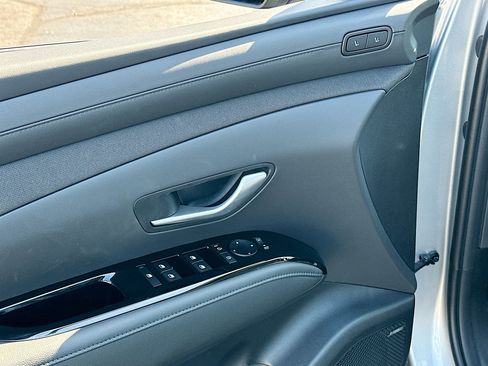 New 2026 Hyundai Tucson Limited image 8