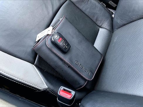 Certified 2023 Toyota bZ4X XLE image 14