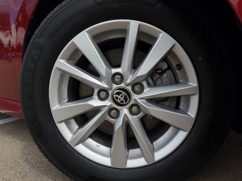 Certified 2025 Toyota Camry LE image 10