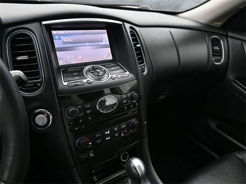 Used 2017 INFINITI QX50 Base image 11