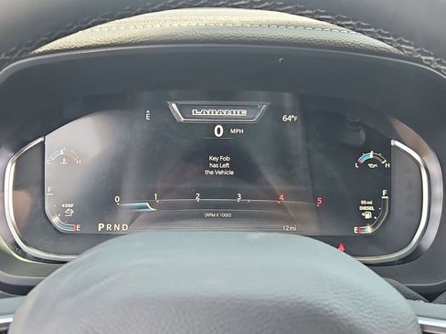 New 2026 RAM 2500 Laramie AWD/4WD image 21