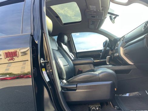 Used 2016 Toyota Tundra SR5 image 30