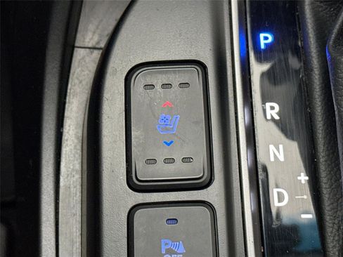 Used 2017 Hyundai Santa Fe SE Ultimate image 36