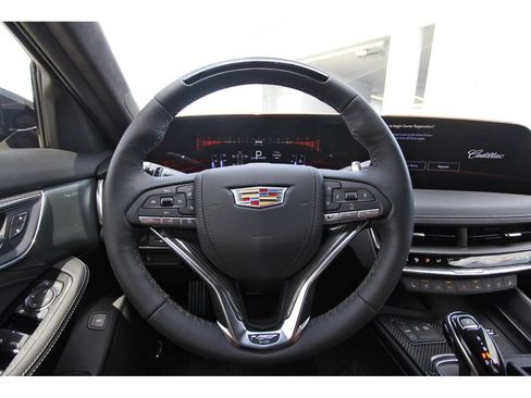 New 2026 Cadillac CT5 V Blackwing w/ Carbon Fiber 2 Package RWD image 13