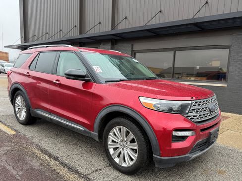 Used 2020 Ford Explorer Limited image 3
