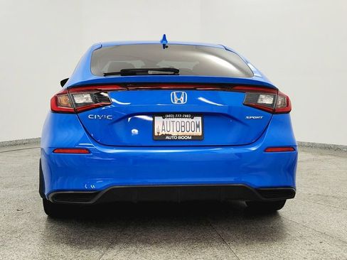 Used 2022 Honda Civic Sport image 4