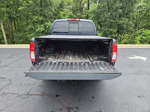 Used 2015 Nissan Frontier PRO-4X AWD/4WD image 9