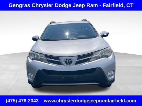 Used 2015 Toyota RAV4 Limited AWD/4WD image 2