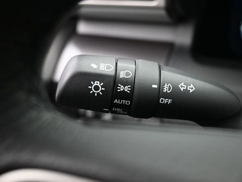 Used 2025 Toyota Tacoma TRD Sport image 22