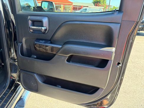 Used 2015 GMC Sierra 2500 Denali w/ Duramax Plus Package AWD/4WD image 14