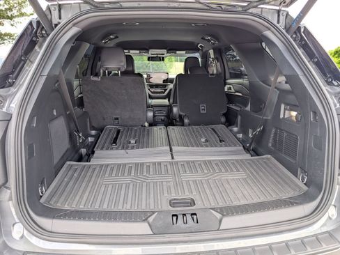 Used 2025 Ford Explorer ST-Line w/ Premium Package RWD image 25
